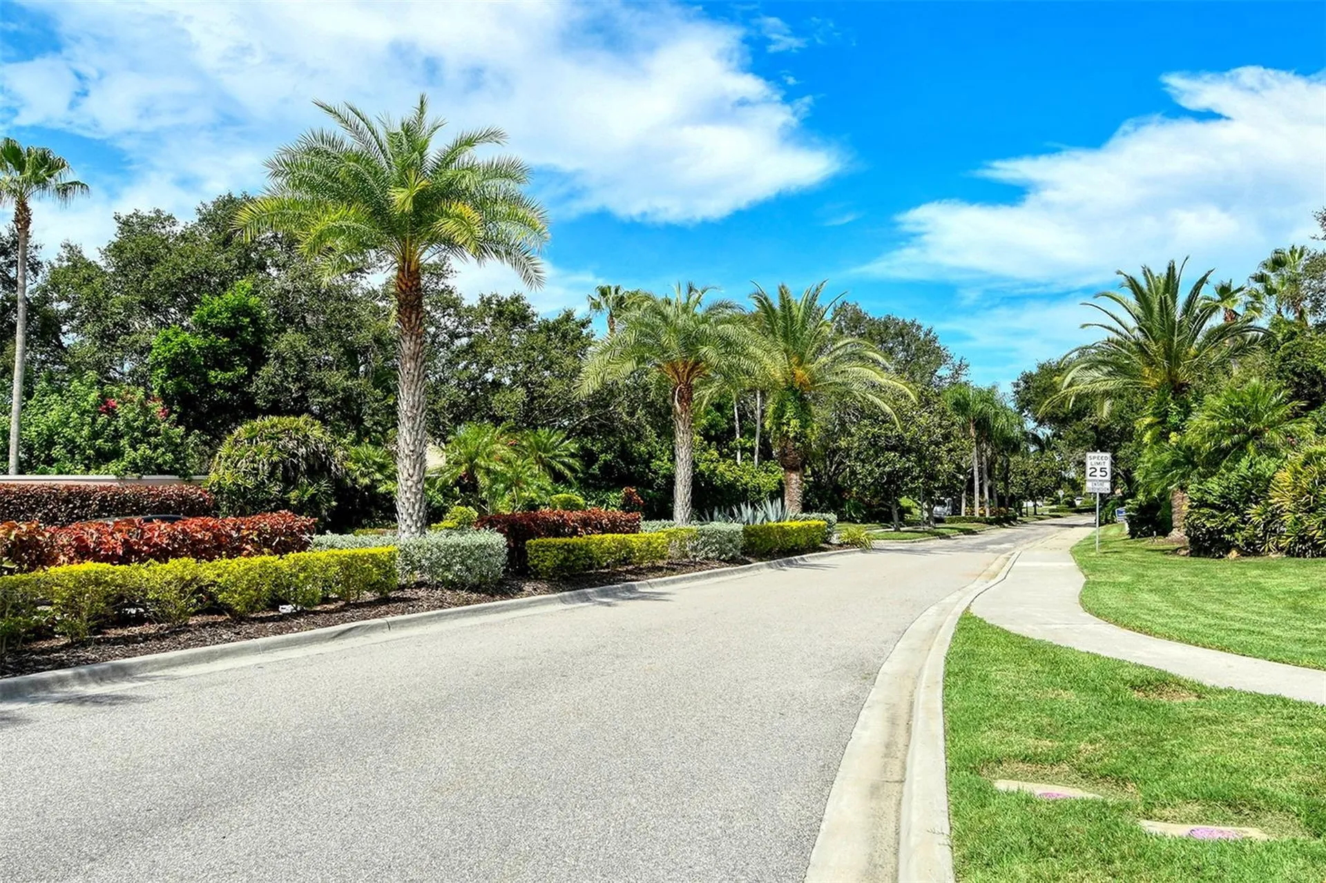 7151 Wainscott Court Sarasota FL 34238
