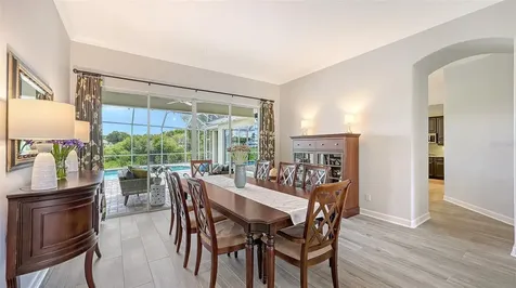 7151 Wainscott Court Sarasota FL 34238
