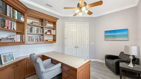 7151 Wainscott Court Sarasota FL 34238