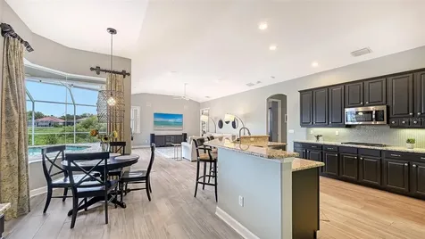 7151 Wainscott Court Sarasota FL 34238