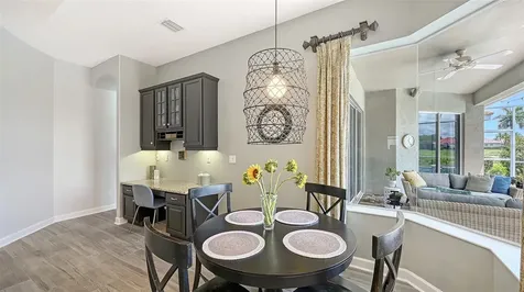 7151 Wainscott Court Sarasota FL 34238