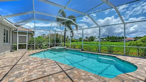 7151 Wainscott Court Sarasota FL 34238
