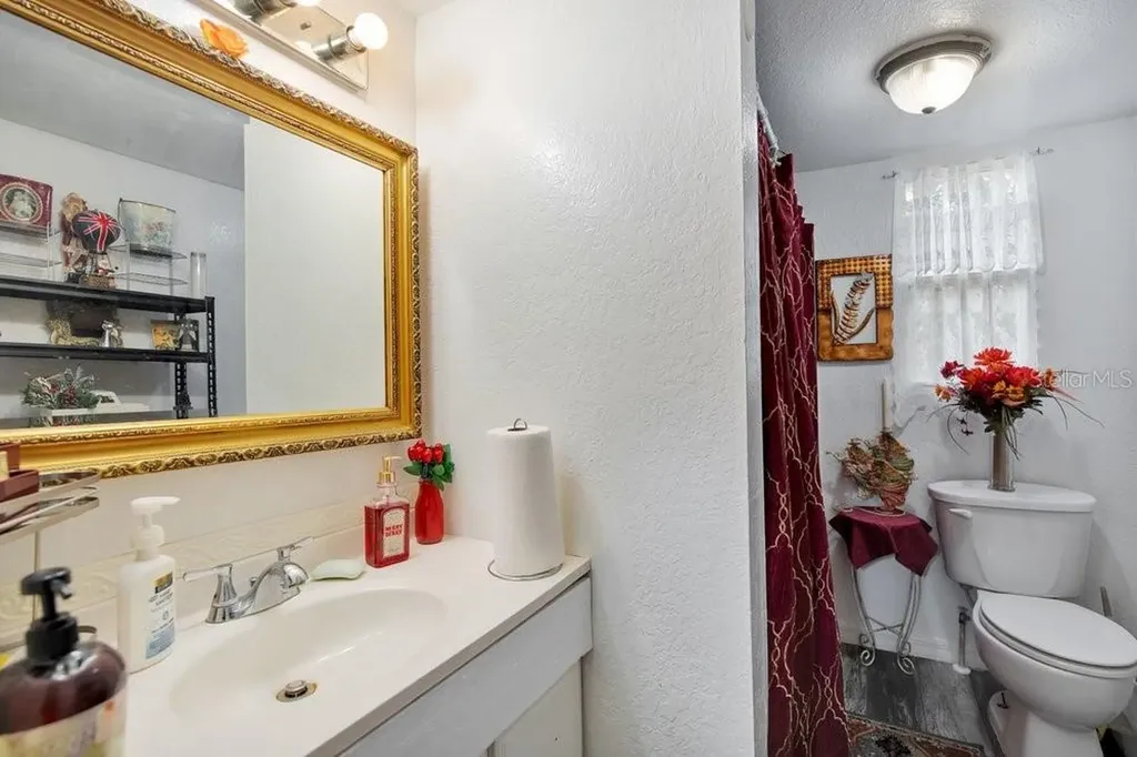 18222 Lynbrook Road Orlando FL 32820