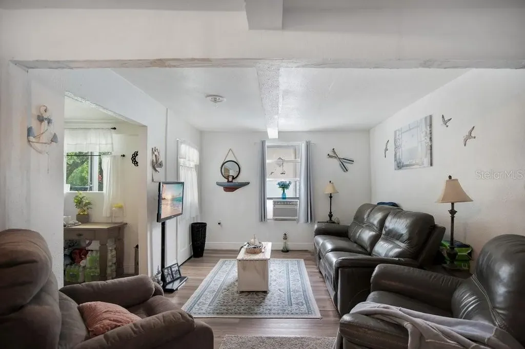 18222 Lynbrook Road Orlando FL 32820