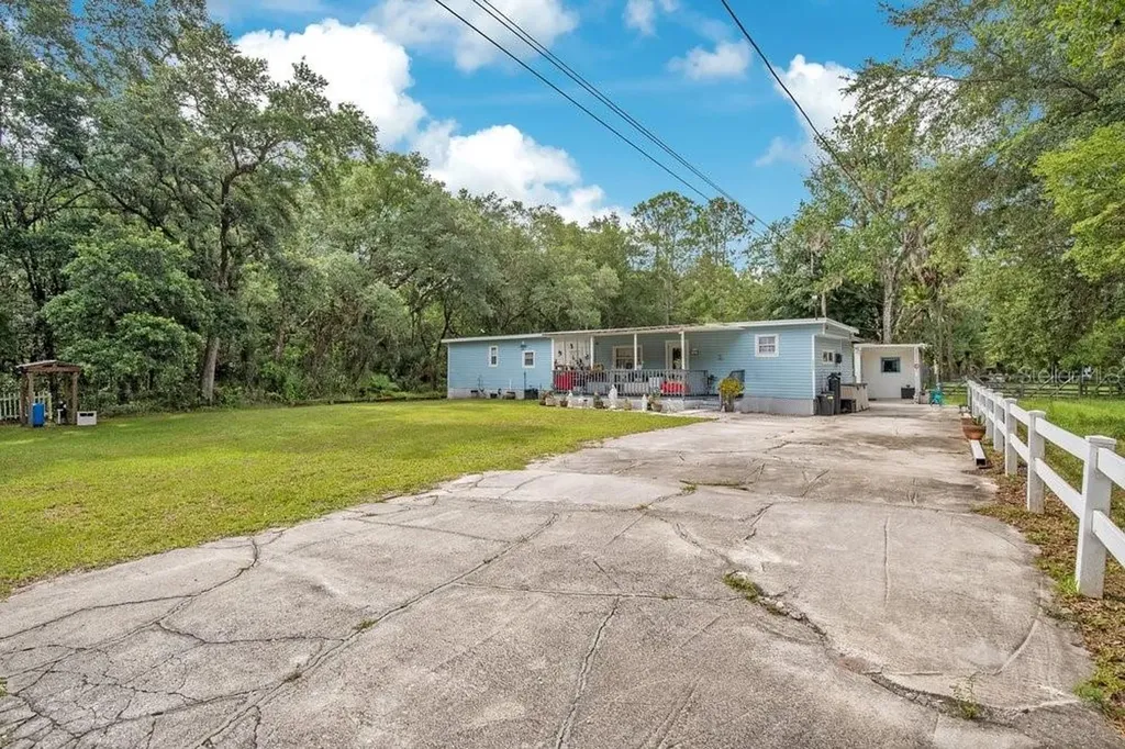 18222 Lynbrook Road Orlando FL 32820