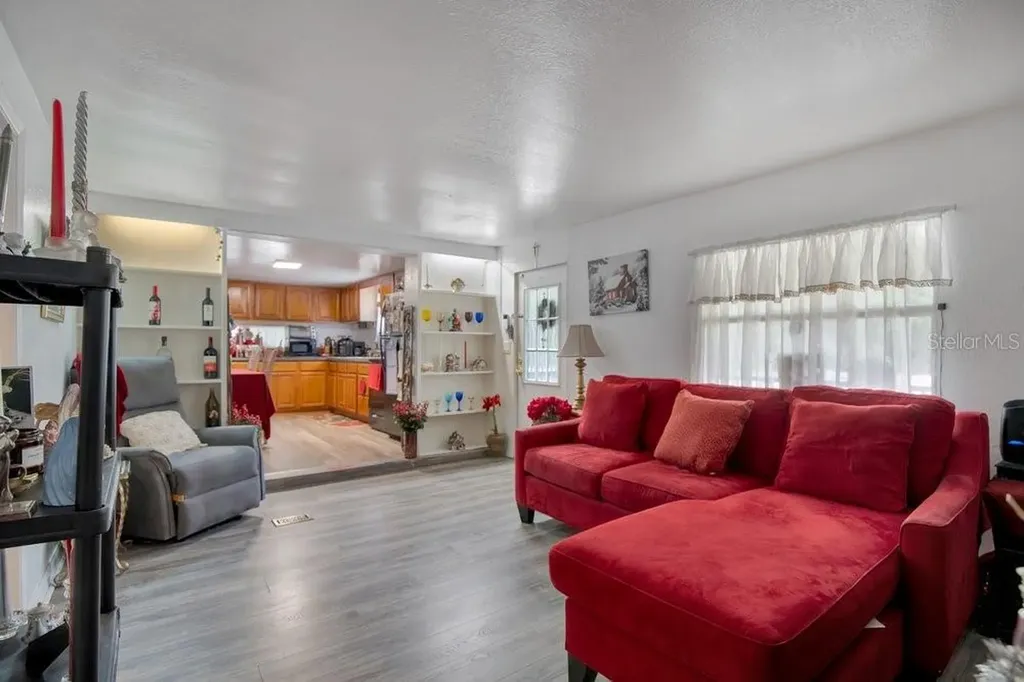 18222 Lynbrook Road Orlando FL 32820