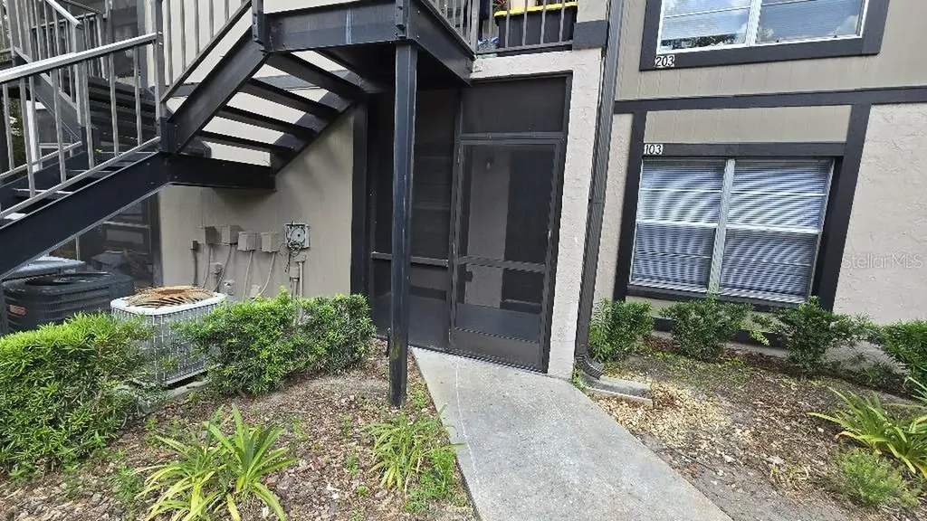 4034 Dream Oak Place Tampa FL 33613