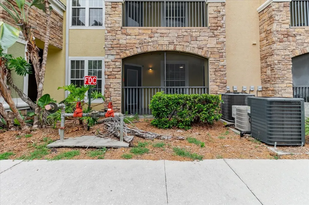 10019 Courtney Palms Boulevard Tampa FL 33619