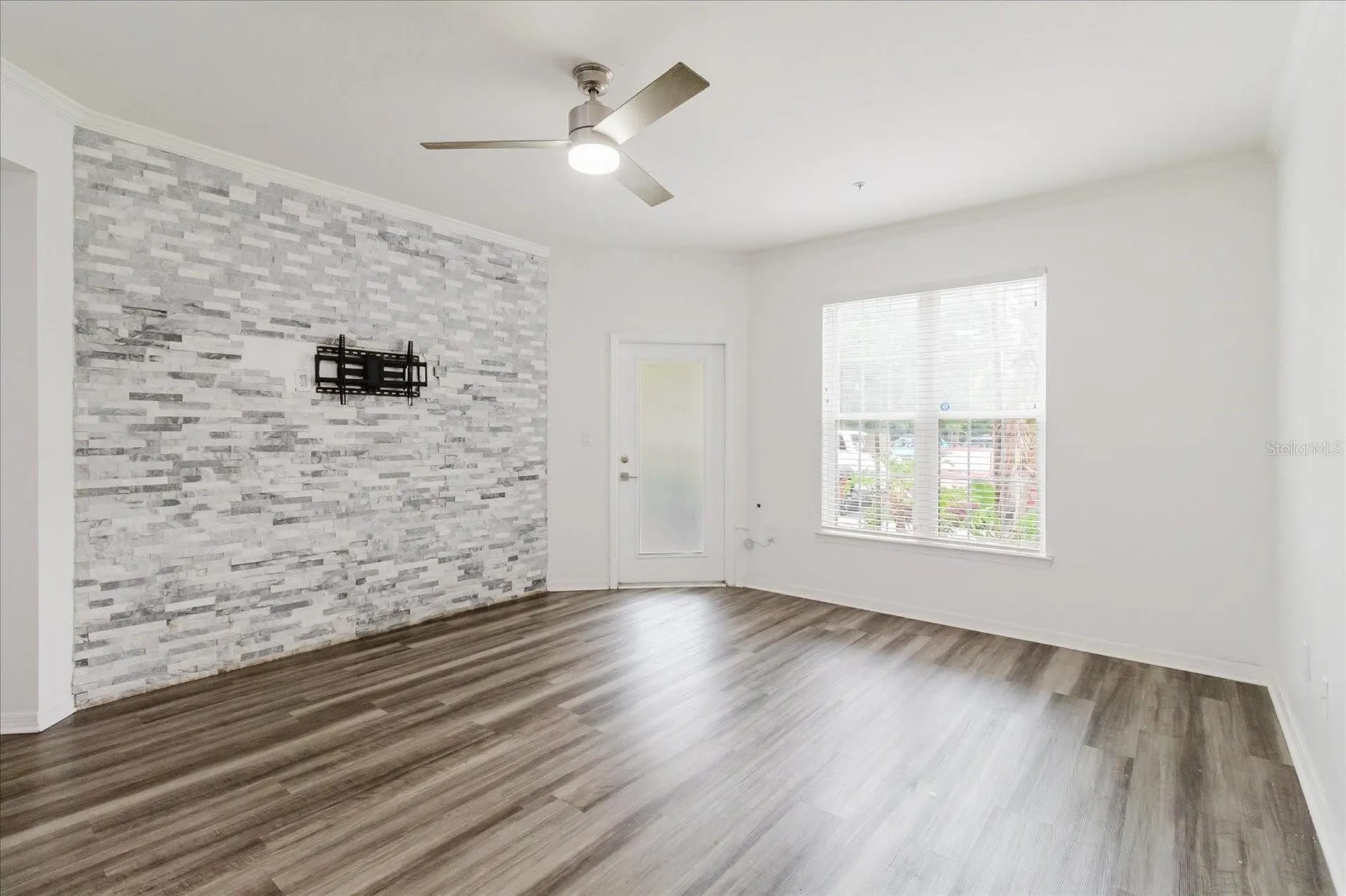 10019 Courtney Palms Boulevard Tampa FL 33619