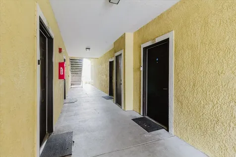 10019 Courtney Palms Boulevard Tampa FL 33619