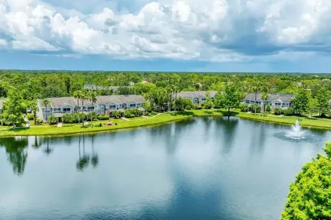 8926 Manor Loop Lakewood Ranch FL 34202