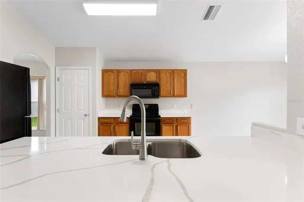 8270 Peak Avenue Lakeland FL 33810