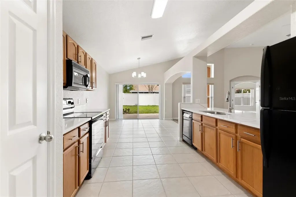 8270 Peak Avenue Lakeland FL 33810