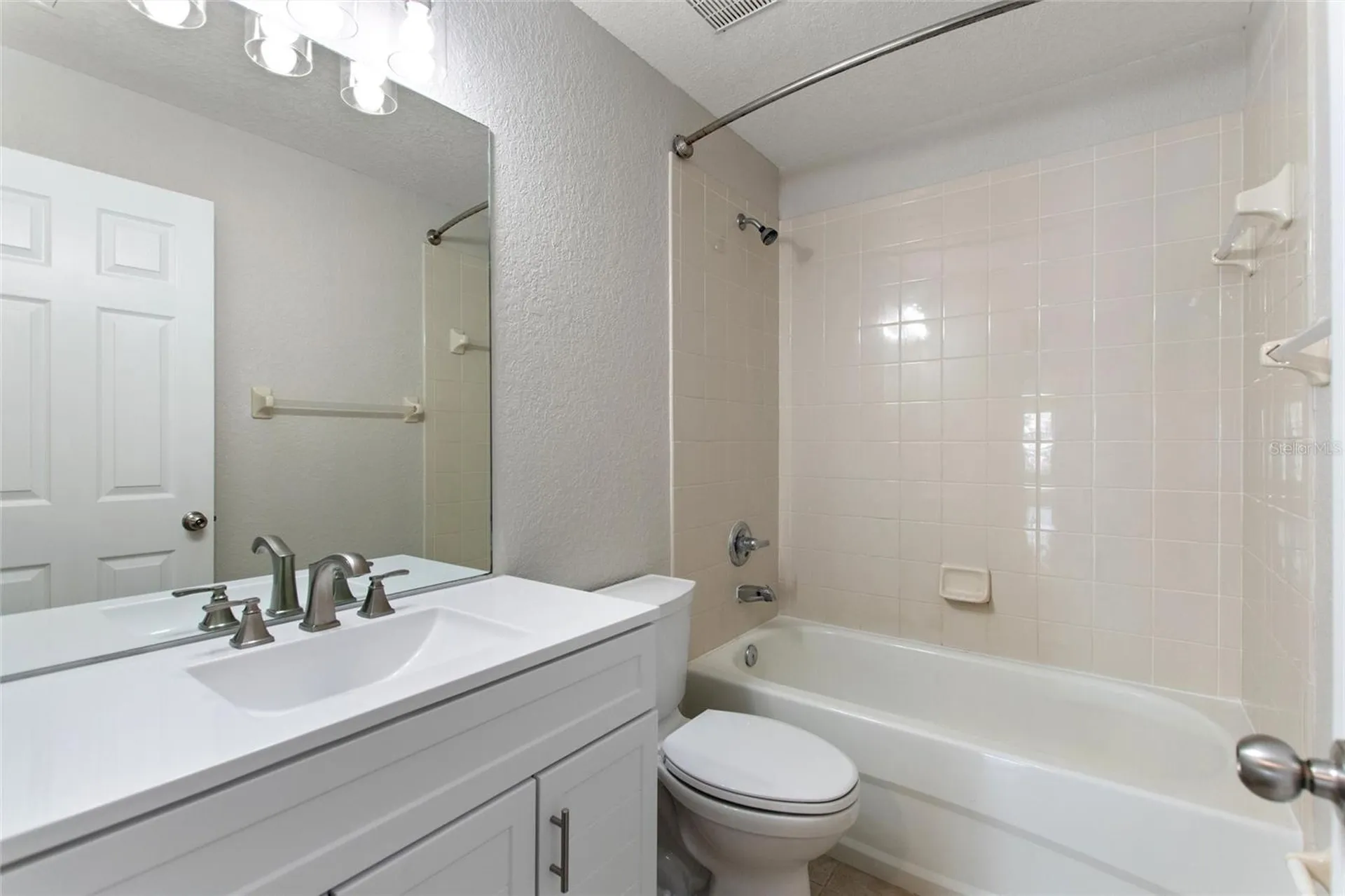 8270 Peak Avenue Lakeland FL 33810