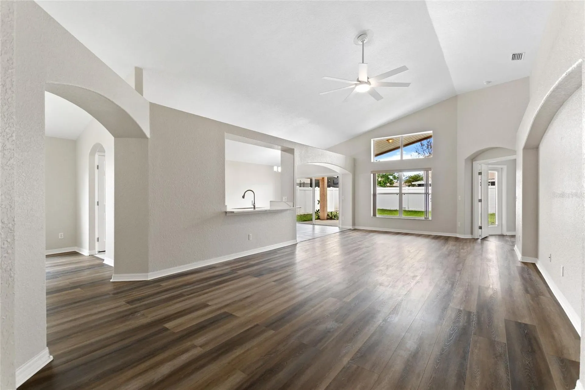 8270 Peak Avenue Lakeland FL 33810