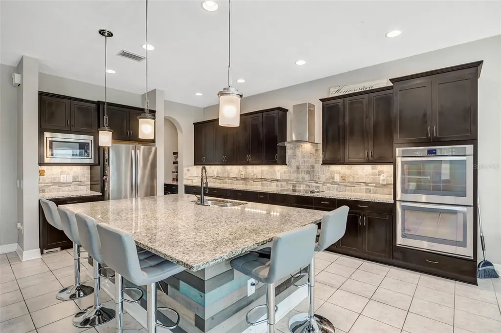 31973 Mardelle Place Wesley Chapel FL 33543