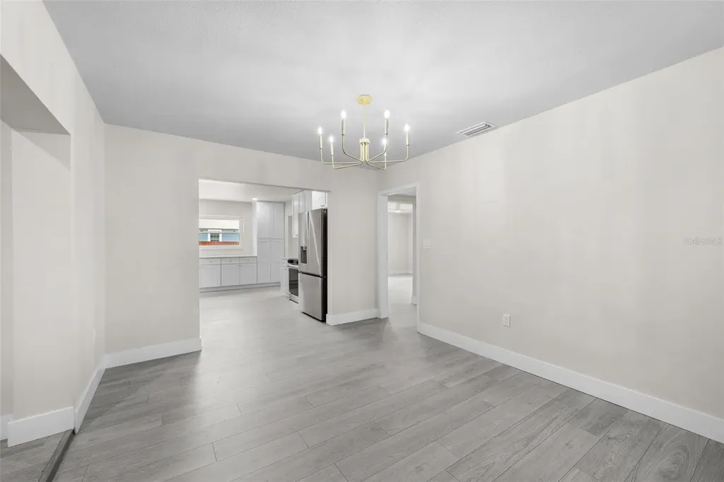 2001 E Powhatan Avenue Tampa FL 33610
