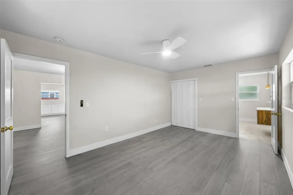 2001 E Powhatan Avenue Tampa FL 33610