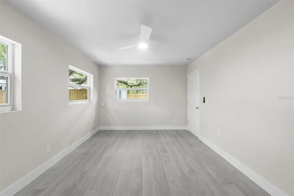 2001 E Powhatan Avenue Tampa FL 33610