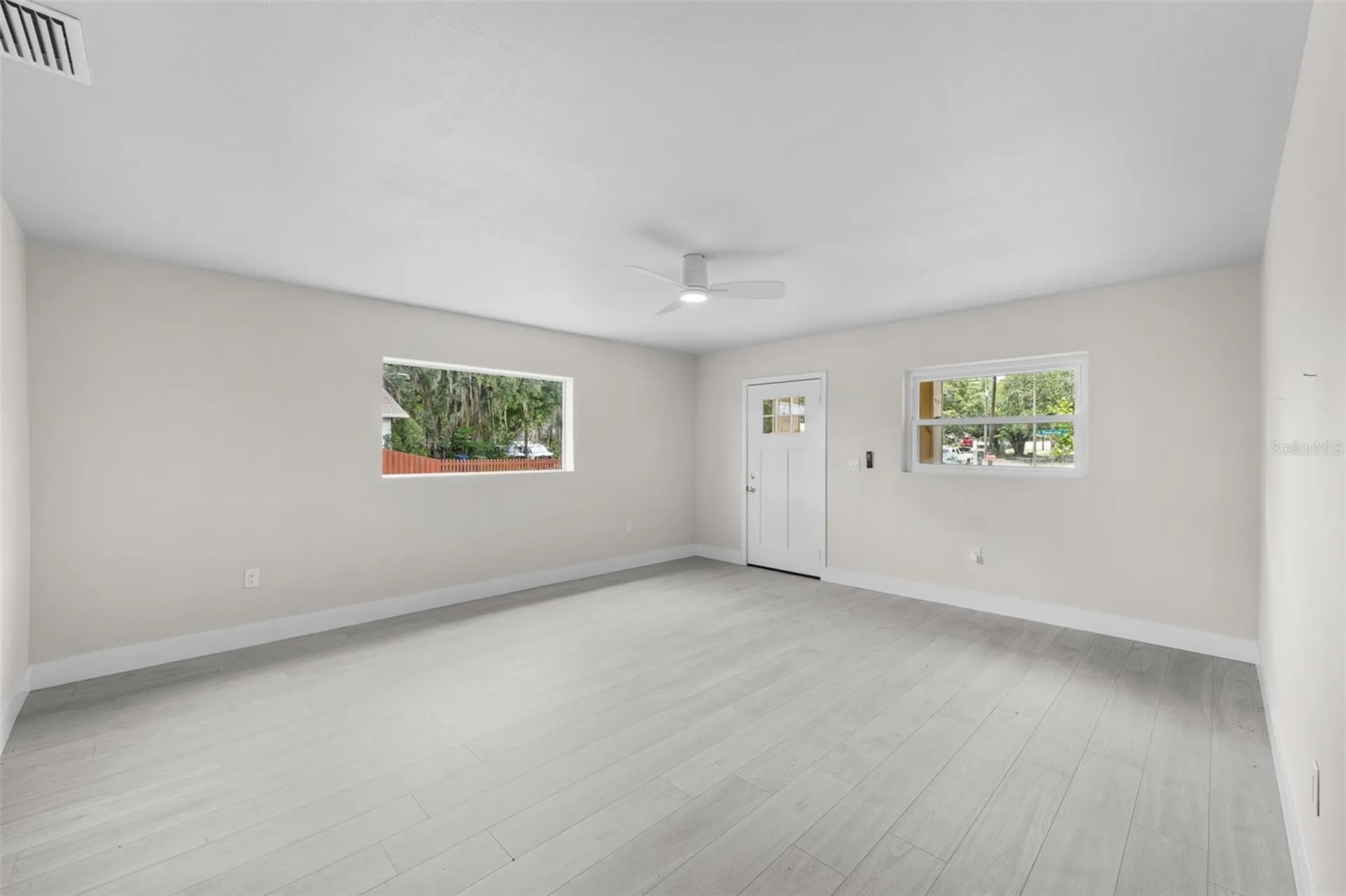 2001 E Powhatan Avenue Tampa FL 33610