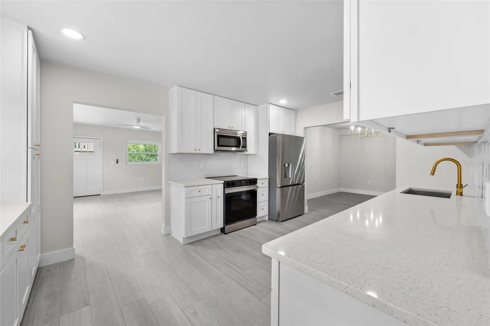2001 E Powhatan Avenue Tampa FL 33610
