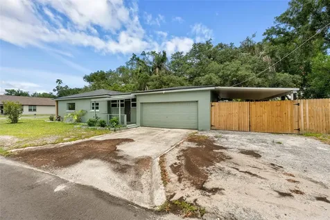 2001 E Powhatan Avenue Tampa FL 33610
