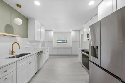 2001 E Powhatan Avenue Tampa FL 33610