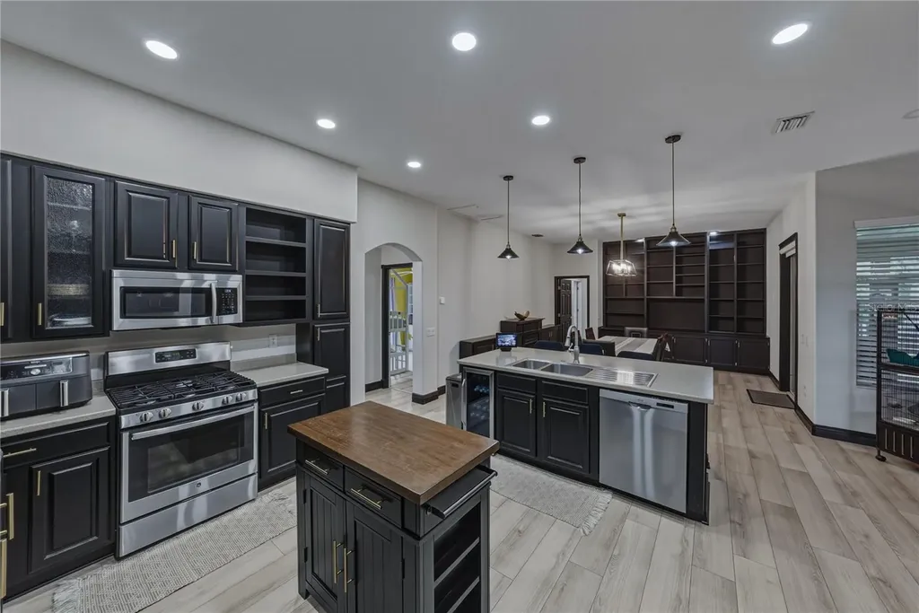 1808 Tangledvine Drive Wesley Chapel FL 33543