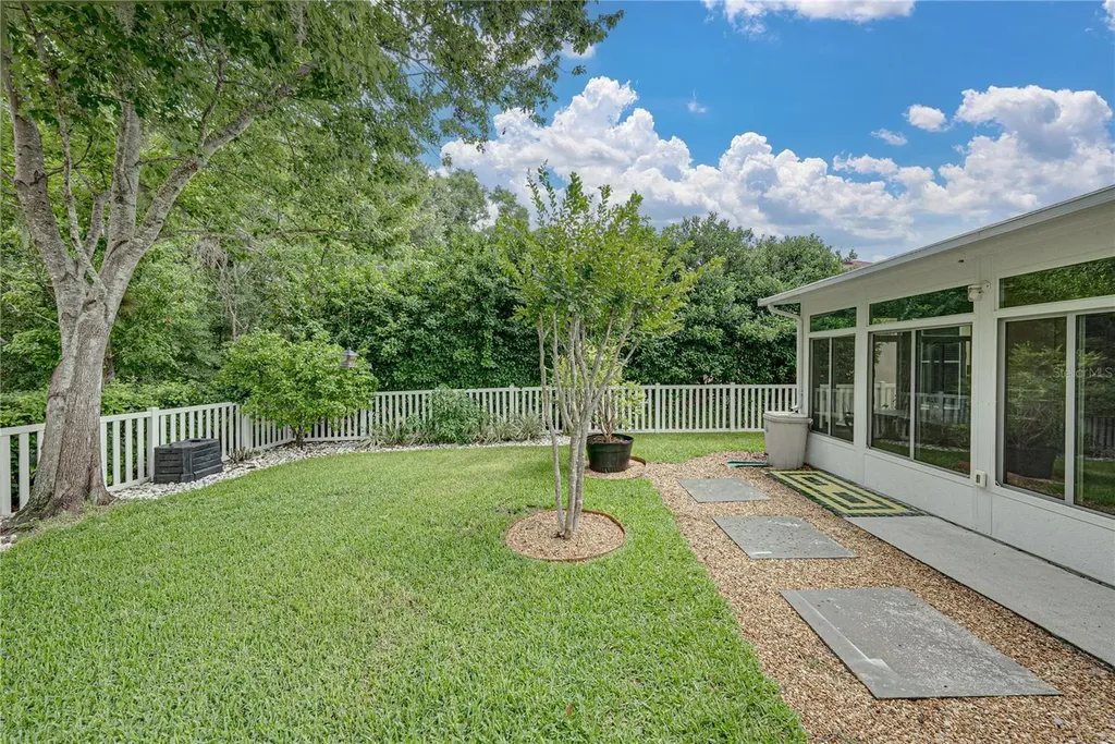 1808 Tangledvine Drive Wesley Chapel FL 33543