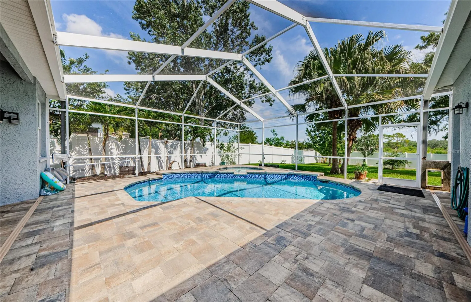 4801 Augusta Avenue Oldsmar FL 34677