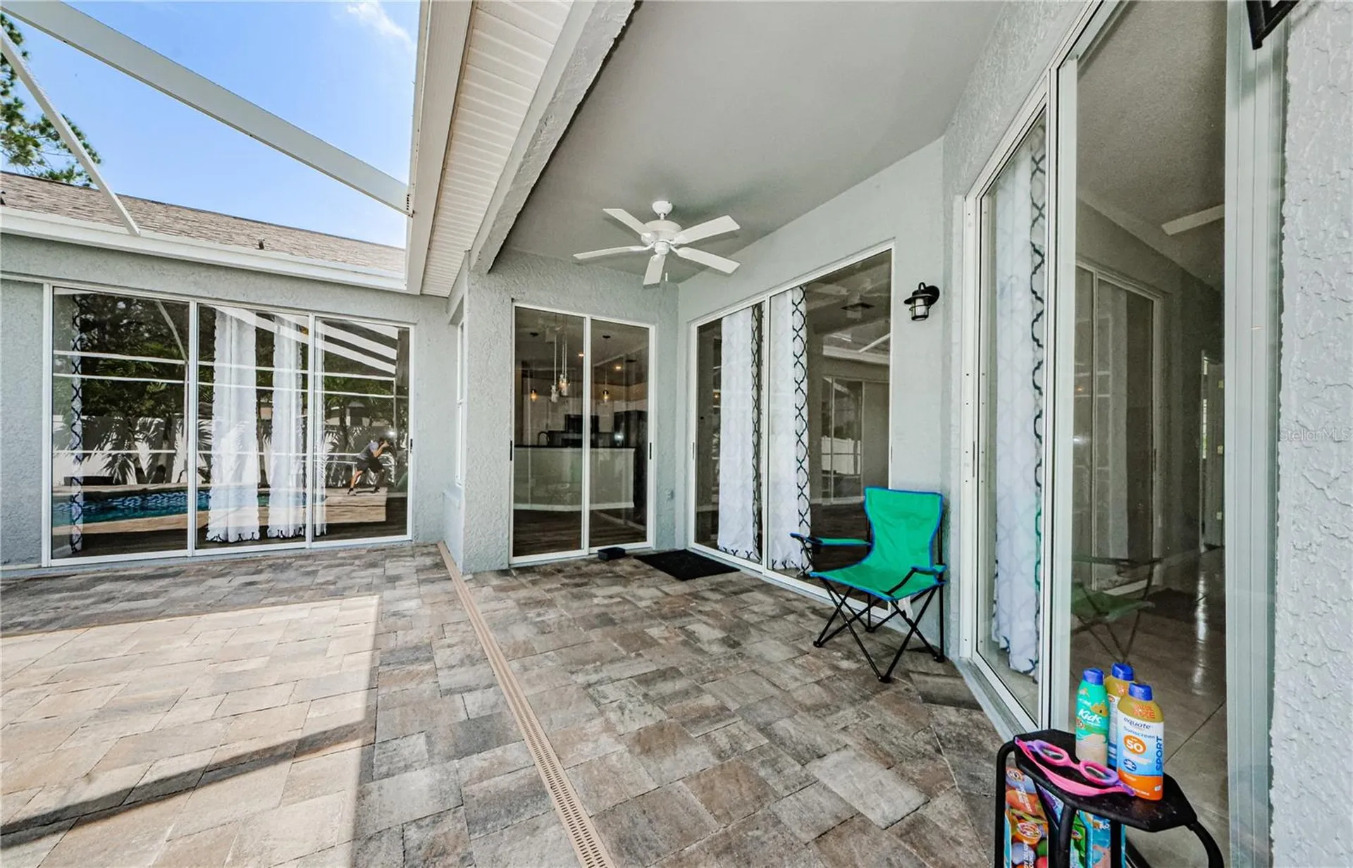 4801 Augusta Avenue Oldsmar FL 34677