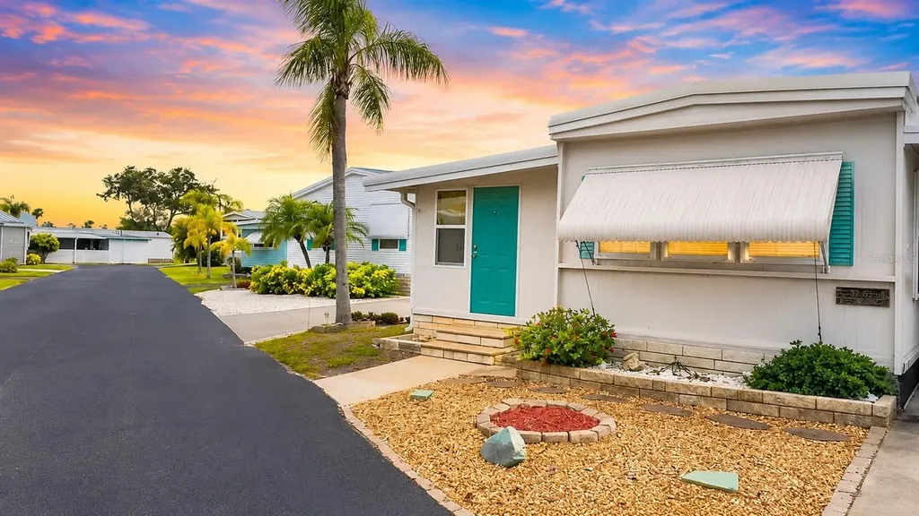 7234 Mount Fairfield Road NE St Petersburg FL 33702