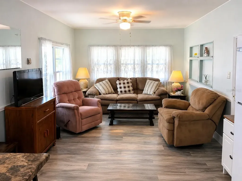 7234 Mount Fairfield Road NE St Petersburg FL 33702
