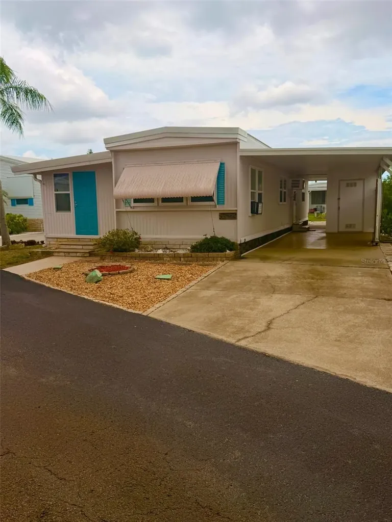 7234 Mount Fairfield Road NE St Petersburg FL 33702