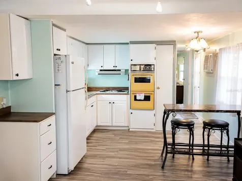 7234 Mount Fairfield Road NE St Petersburg FL 33702
