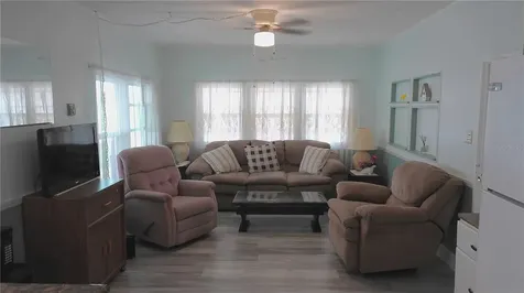 7234 Mount Fairfield Road NE St Petersburg FL 33702