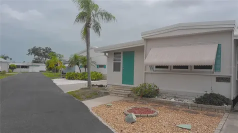 7234 Mount Fairfield Road NE St Petersburg FL 33702