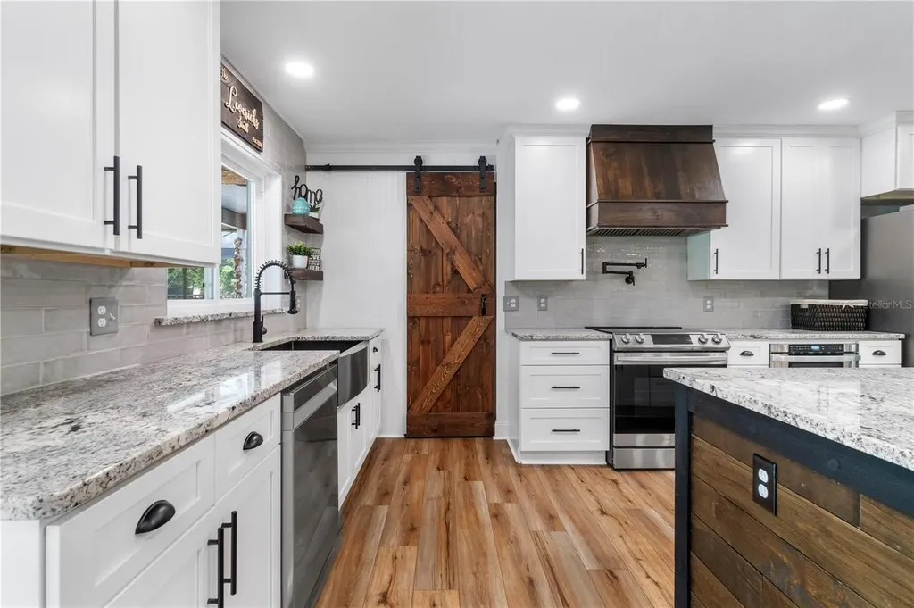 24 Lake Wood Circle Ocala FL 34482