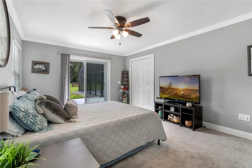 24 Lake Wood Circle Ocala FL 34482