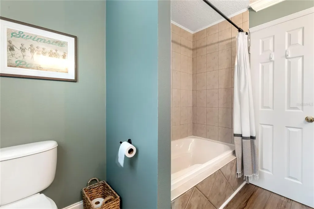 24 Lake Wood Circle Ocala FL 34482
