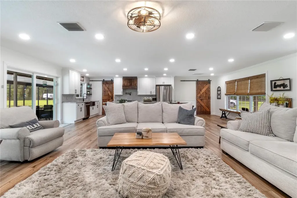 24 Lake Wood Circle Ocala FL 34482
