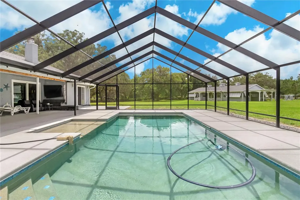 24 Lake Wood Circle Ocala FL 34482