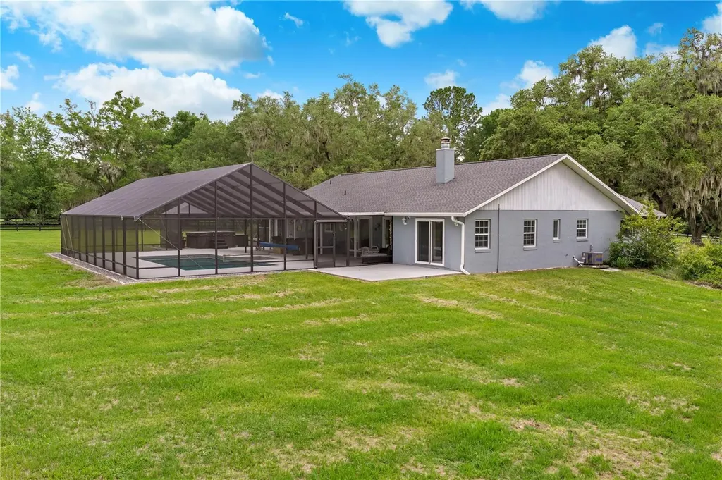 24 Lake Wood Circle Ocala FL 34482