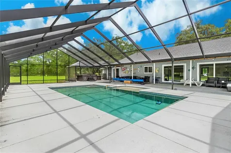 24 Lake Wood Circle Ocala FL 34482