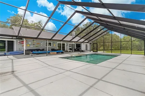 24 Lake Wood Circle Ocala FL 34482