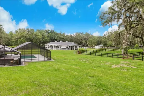 24 Lake Wood Circle Ocala FL 34482