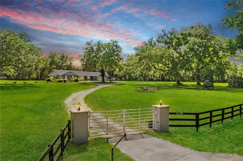 24 Lake Wood Circle Ocala FL 34482
