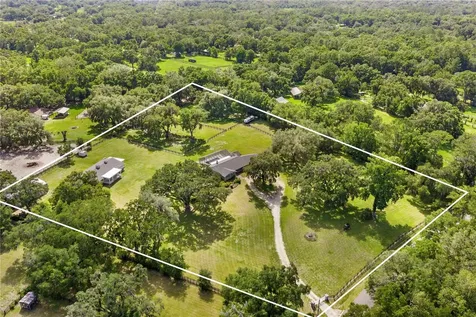 24 Lake Wood Circle Ocala FL 34482