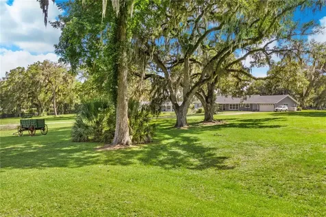 24 Lake Wood Circle Ocala FL 34482