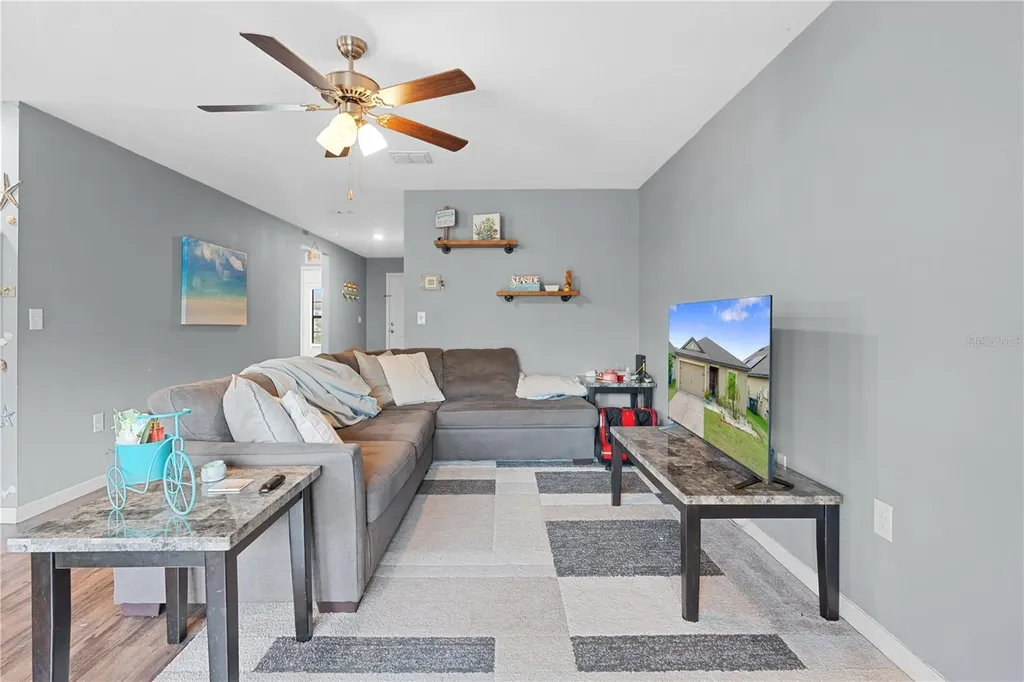 1717 Chatham Green Circle Ruskin FL 33570